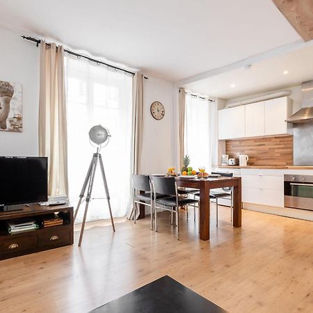 Apartament Avenue De Mars 2Br Paryż Zewnętrze zdjęcie